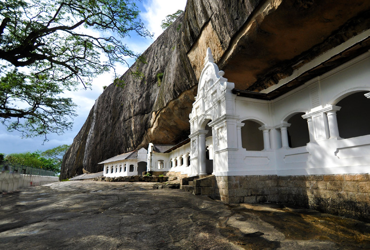 dambulla-temple-1