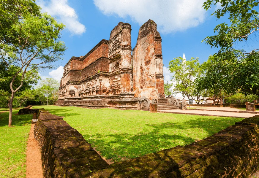 polonnaruwa-in-sri-lanka